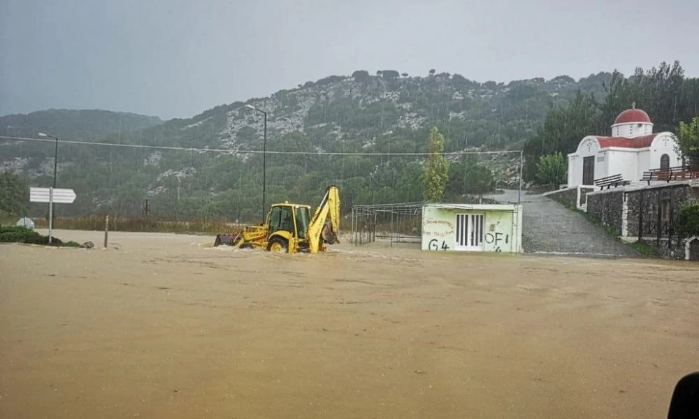 Πλημμύρες Κρήτη: «Δήμοι και περιφέρεια ευθύνονται για τις καθυστερήσεις στις αποζημιώσεις» – Τι λέει ο Καραμανλής